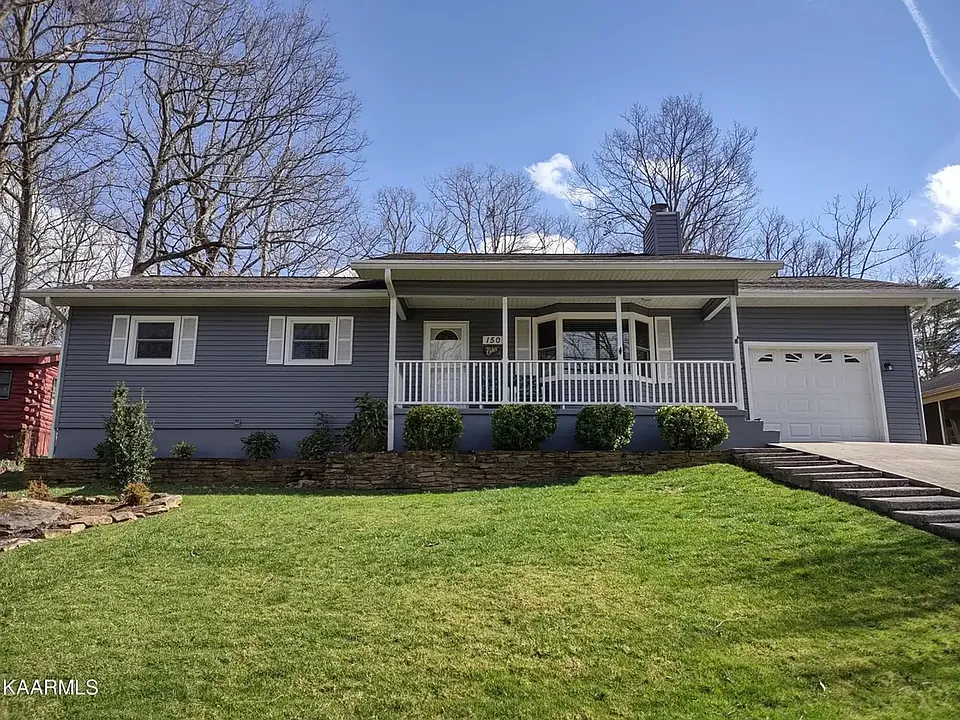 150 Lakeshire Dr