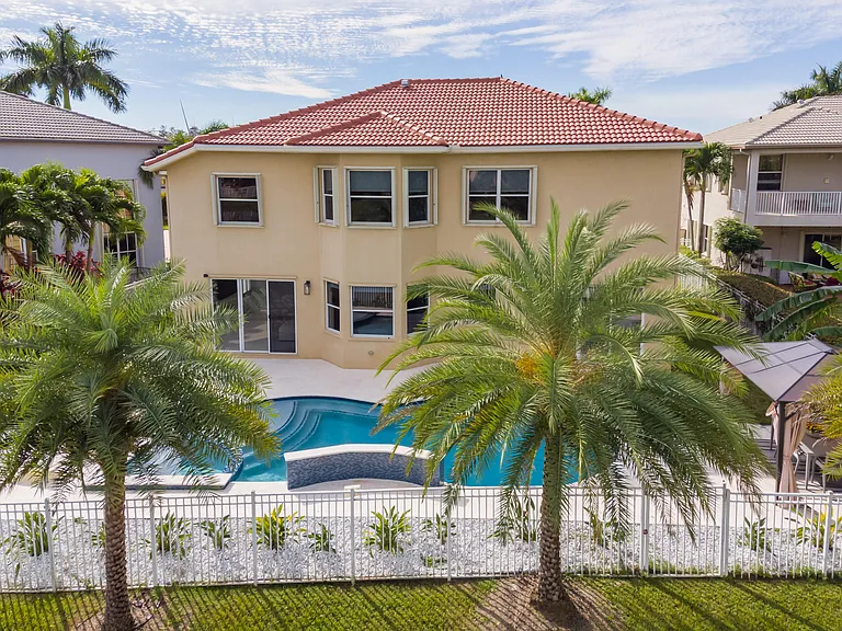9638 Worswick Ct — Photo 34