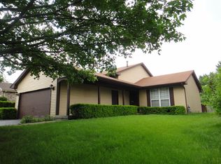 382 Pearson Cir, Naperville, IL 60563