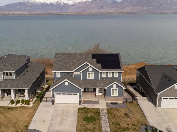 2422 S Blue Water Ln, Saratoga Springs, UT 84045