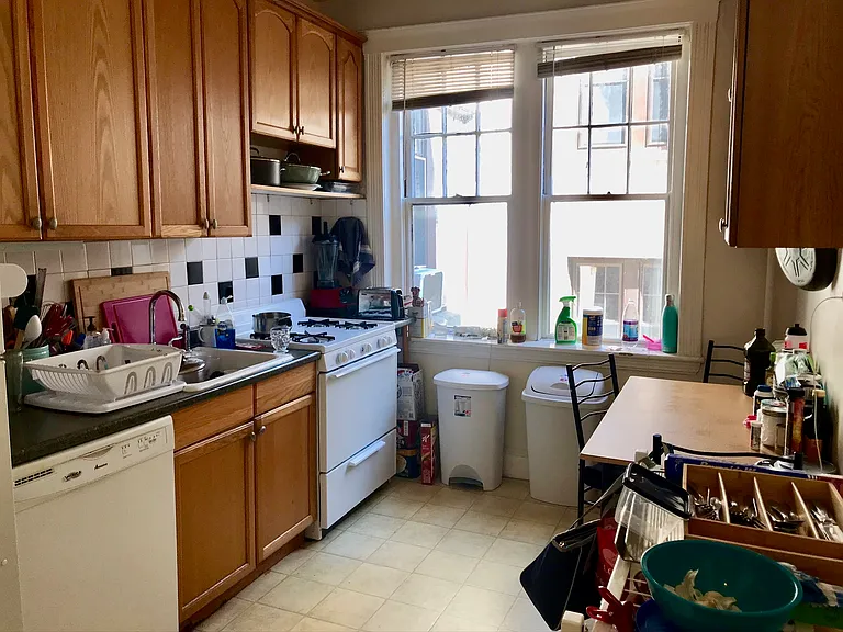 29 Mount Hood Rd #7 — Photo 11
