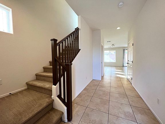 2nd image of 4937 Lavaliere Ave