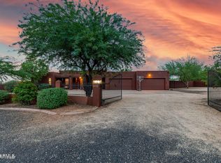 38724 N 10th St, Phoenix, AZ 85086