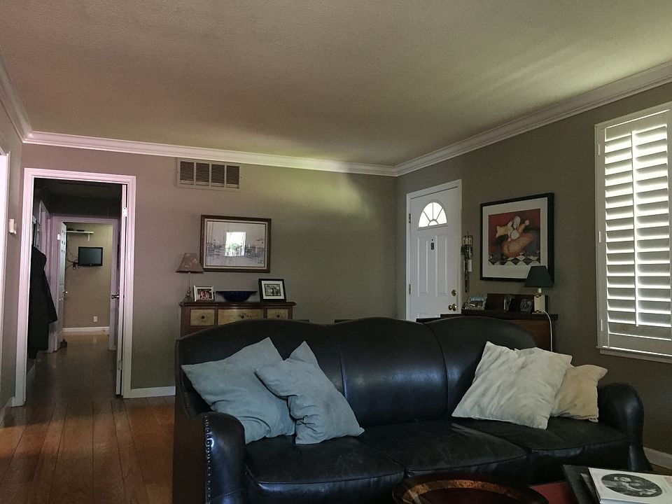 2nd image of 354 Gil Blas Rd