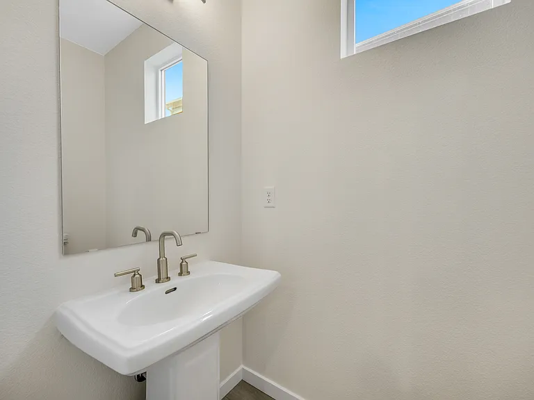6432 Levity Hts — Photo 11