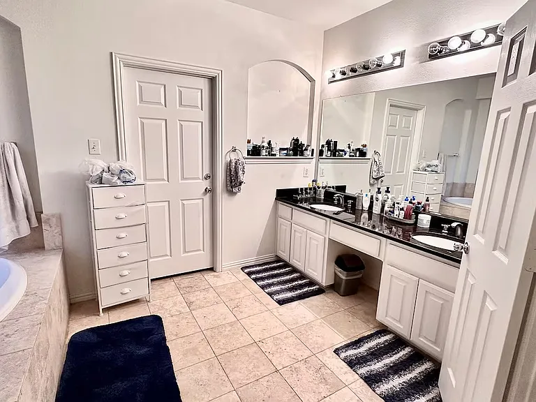 1237 Tioga Dr — Photo 8