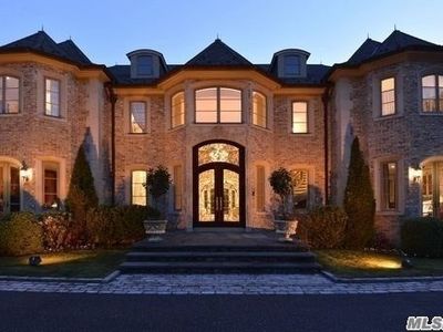 375 Mill River Rd, Oyster Bay, NY, 11771
