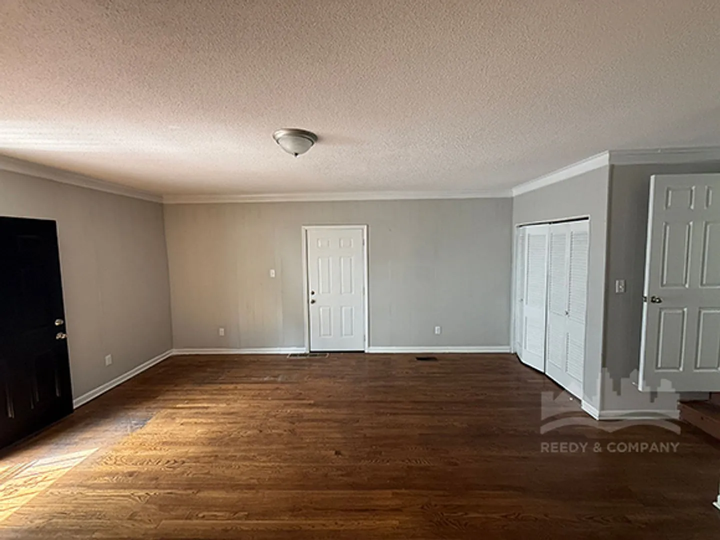 Welcome to 3800 Vanuys Road! — Photo 4