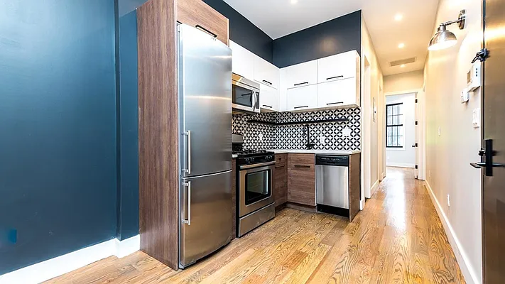 Rented by Nooklyn NYC LLC | media 6