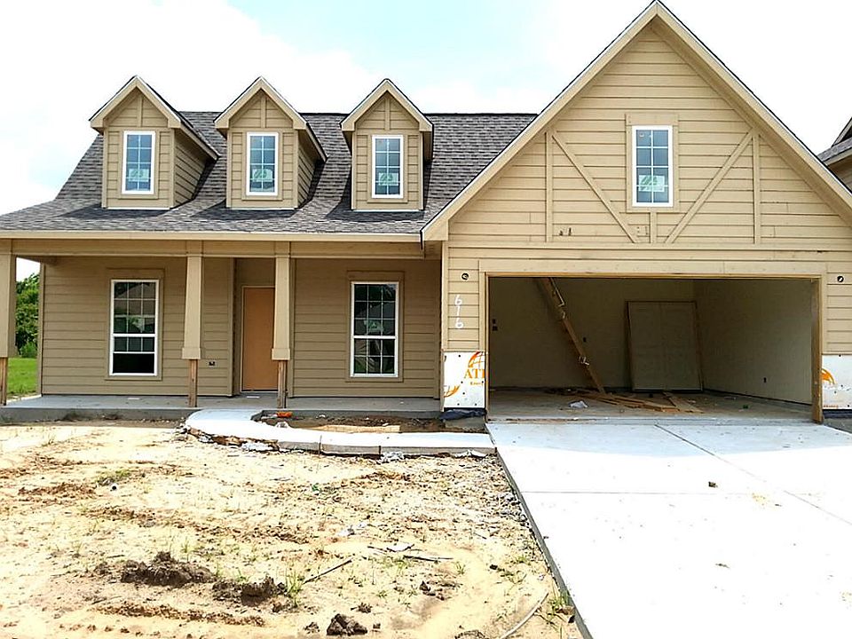 1st image of 616 Brunswick Dr