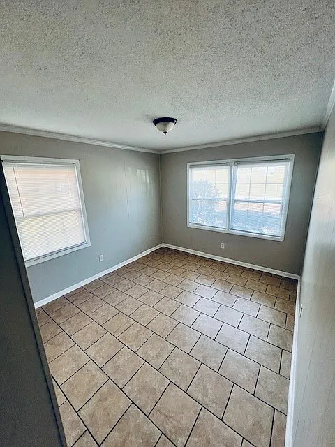 2 bed, 600 sqft, $725 — Photo 3