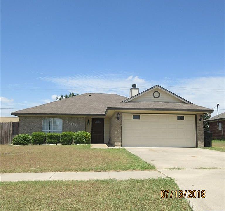 1st image of 3701 Christie Dr