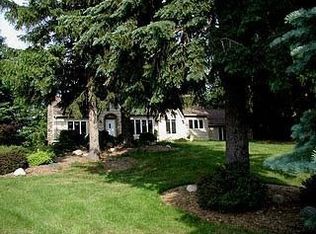 5475 Orion Rd, Oakland Twp, MI 48306