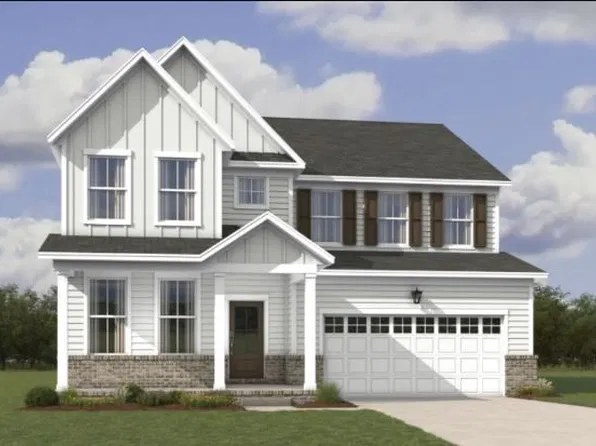 892 Laurel Dr, Clarksville, TN 37043
