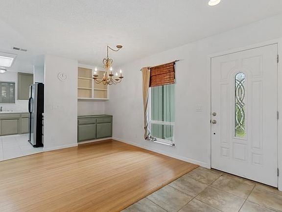 3rd image of 7304 Spicer Dr