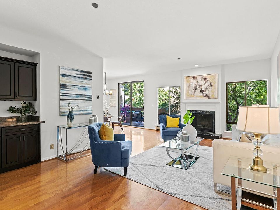 1st image of 217 8th Ave APT 201
