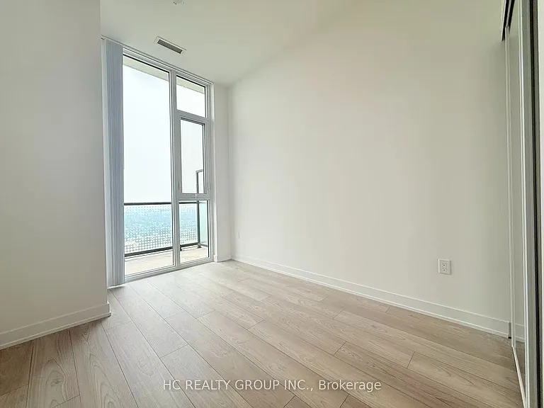 5858 Yonge St #Penthouse 25 — Photo 10