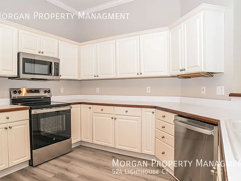 524 Lighthouse Ct — Photo 8