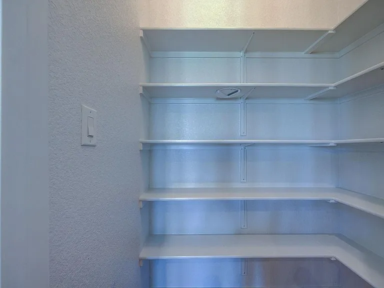 3416 Ponce De Leon Ct — Photo 20