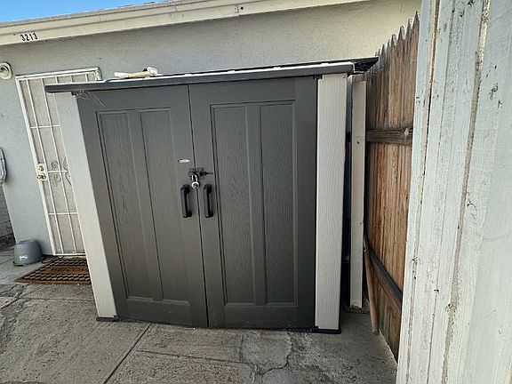 2nd image of 3213 Island Ave
