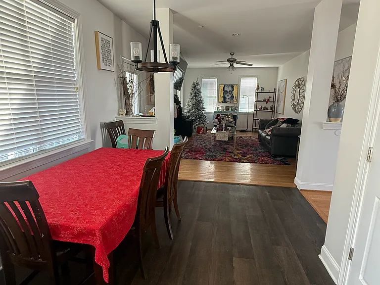 1112 Rebarah Moor Dr — Photo 15