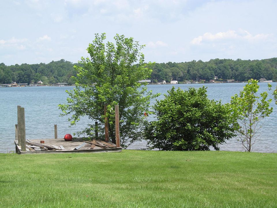 2nd image of 544 Big Cove Dr
