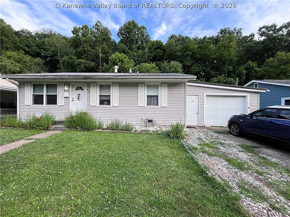 1st image of 116 Valley Dr