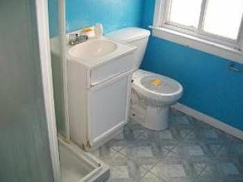 2nd image of 268 E Palmer Ave