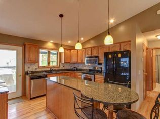 1037 Double Eagle Ave SE, Rochester, MN 55904