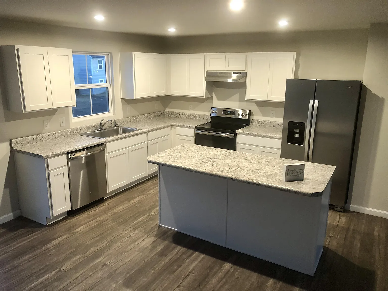 8 Torrington Drive - 1 — Photo 2