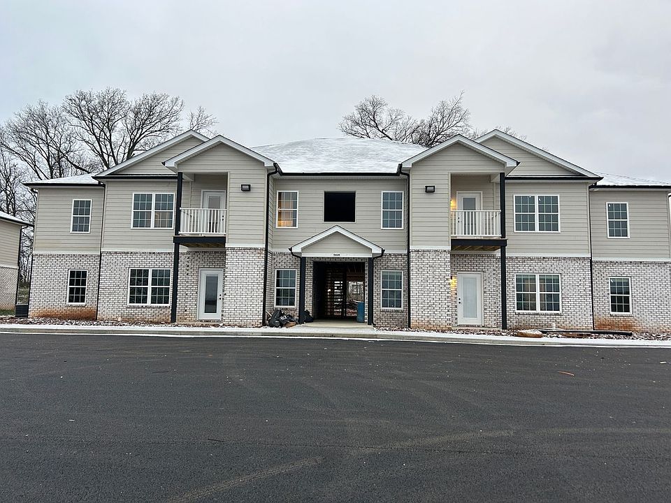 2nd image of 5420 Bakers Spring St #2B-2Ba-1412Sqft