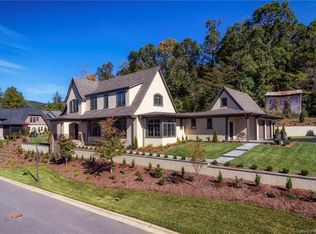 6 Evian Ct, Asheville, NC 28804