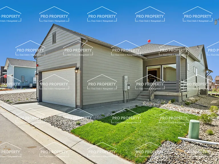 6384 Elk Pass Ln — Photo 19