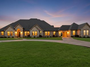 107 Fairway Parks Dr, Corsicana, TX 75110