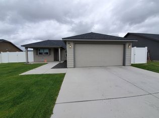 1348 E Deborah St, Moses Lake, WA 98837
