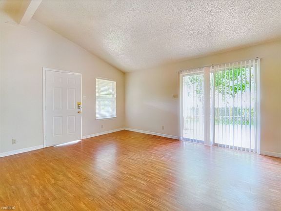 4th image of 105 Hughson Ct