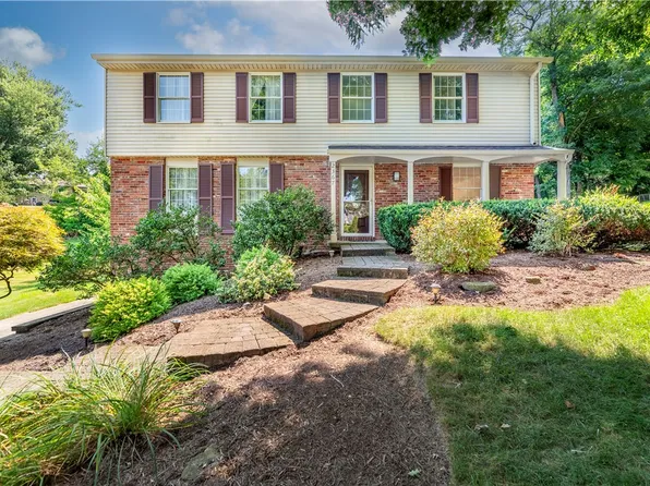 2367 Norton Rd, Pittsburgh, PA 15241