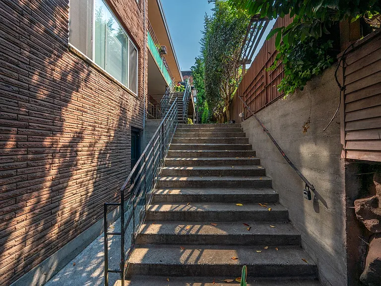 The Diane Apartments — Photo 26