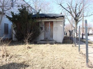 300 W 51st St, Chicago, IL 60609