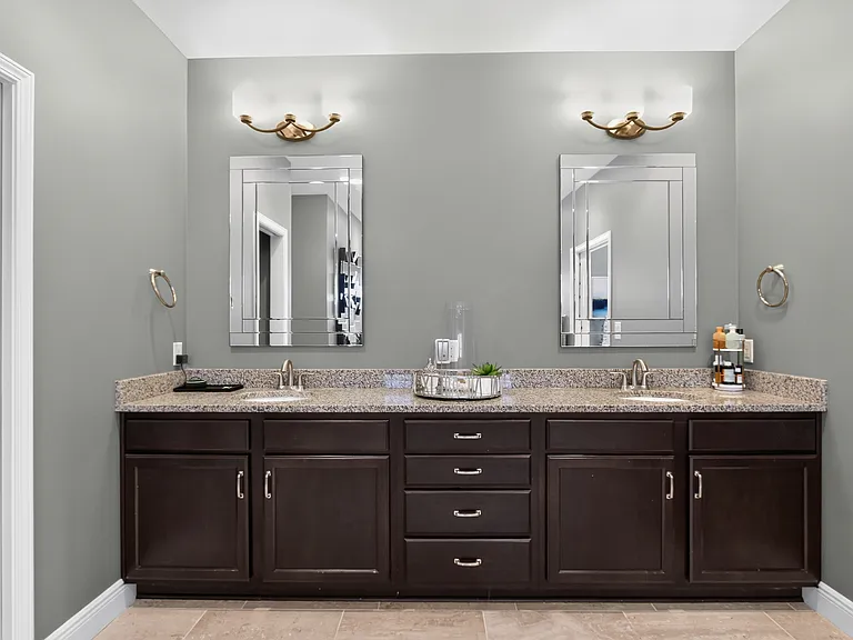 5522 Frontier Dr — Photo 39