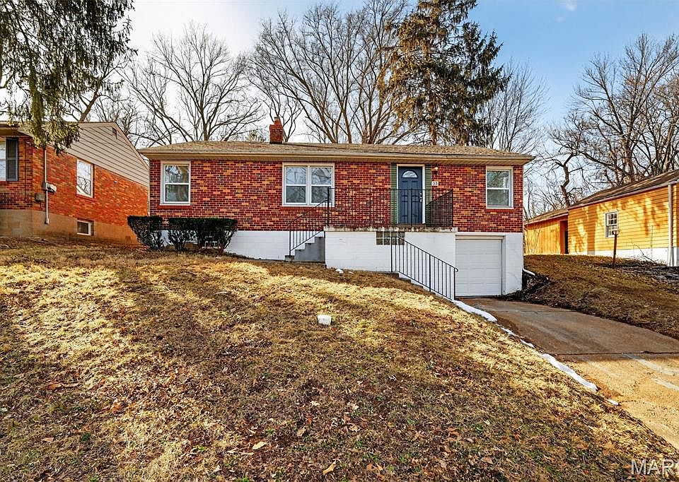 1st image of 33 S Dellwood Ave