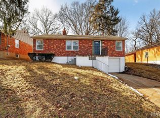 33 S Dellwood Ave, Saint Louis, MO 63135