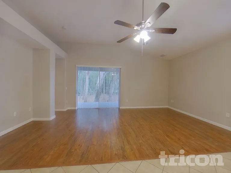 351 Fairmount Park Ct — Photo 4
