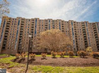 4500 S 4 Mile Run Dr APT 1213, Arlington, VA 22204