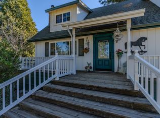 10374 Tabeaud Rd, Pine Grove, CA 95665