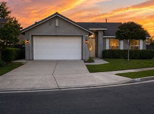 531 S Michelle Ave, Kerman, CA 93630