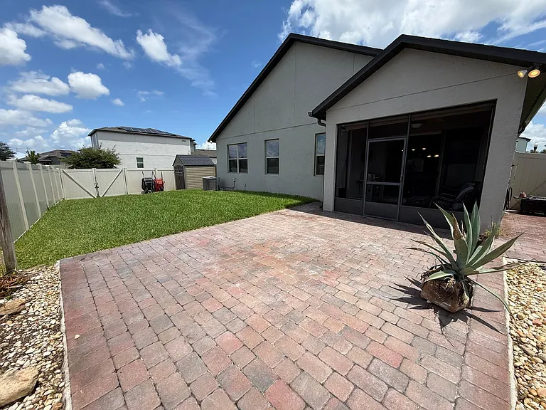 1165 Hilltop Pl — Photo 32