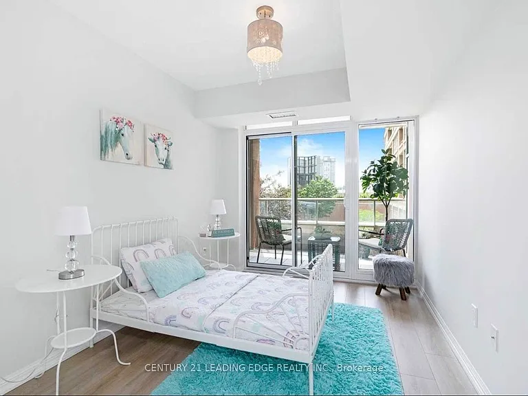 65 Liberty St #423 — Photo 16