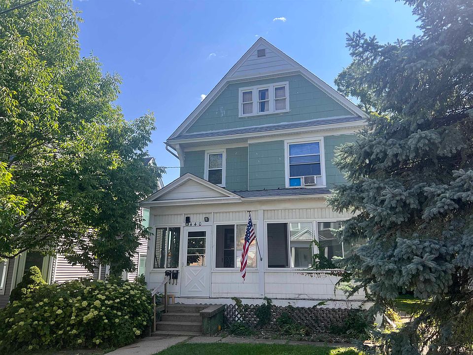 1st image of 440 Winona St