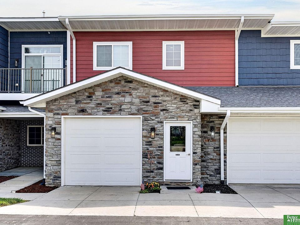 1st image of 5933 N 158th Ct APT 308